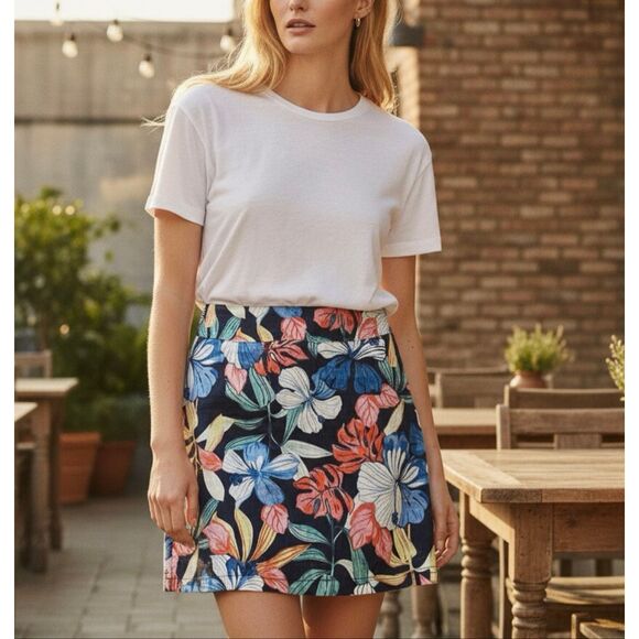 Tommy Bahama Linen Floral Skirt - Picture 1 of 6
